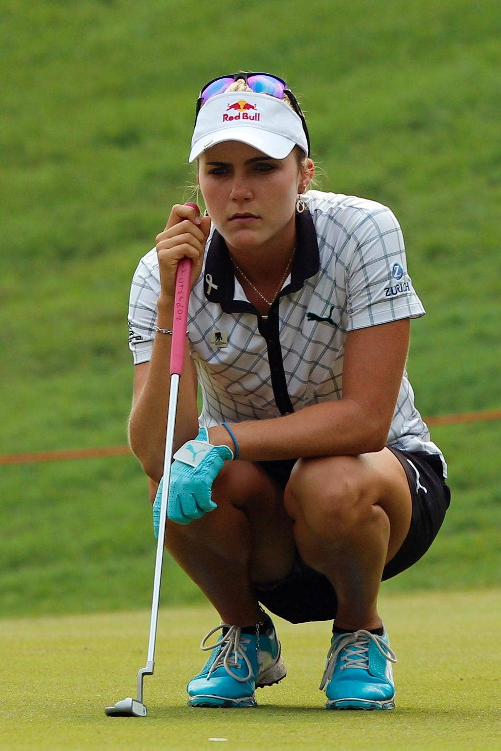 Lady golfer accidental upskirt Read Lady golfer accidental upskirt